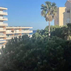 Joli Studio Les Pieds Dans L'eau Appartement Fréjus